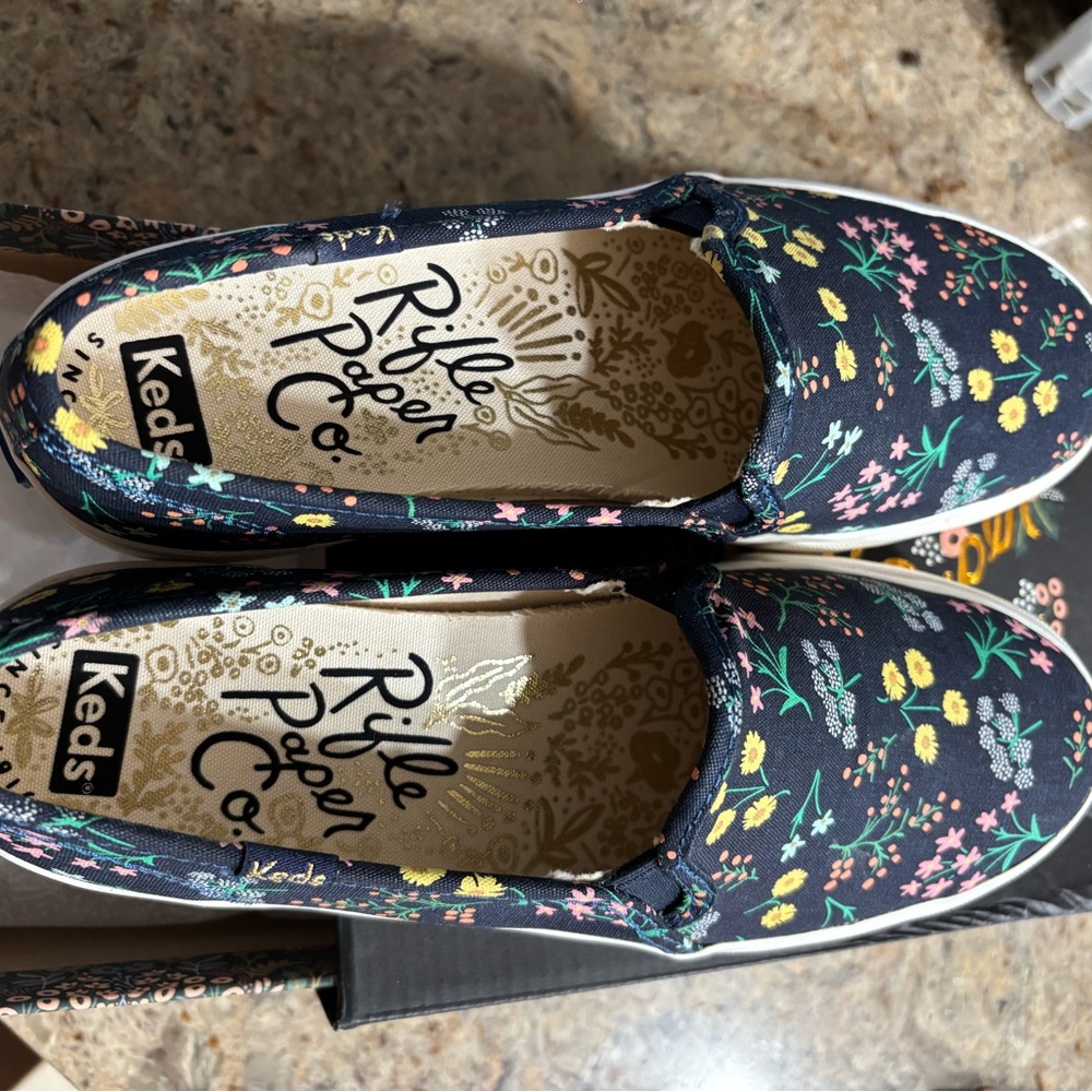 Keds x Rifle Paper Co Women's Floral Slip-On Sneakers - Navy and Yellow